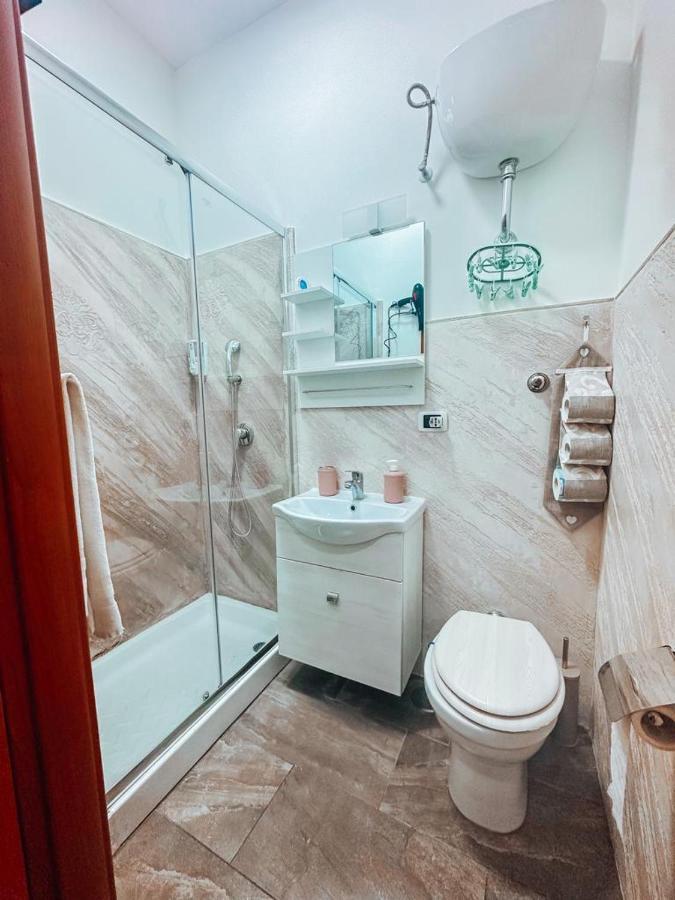 B&B Giosue Napoli Eksteriør billede