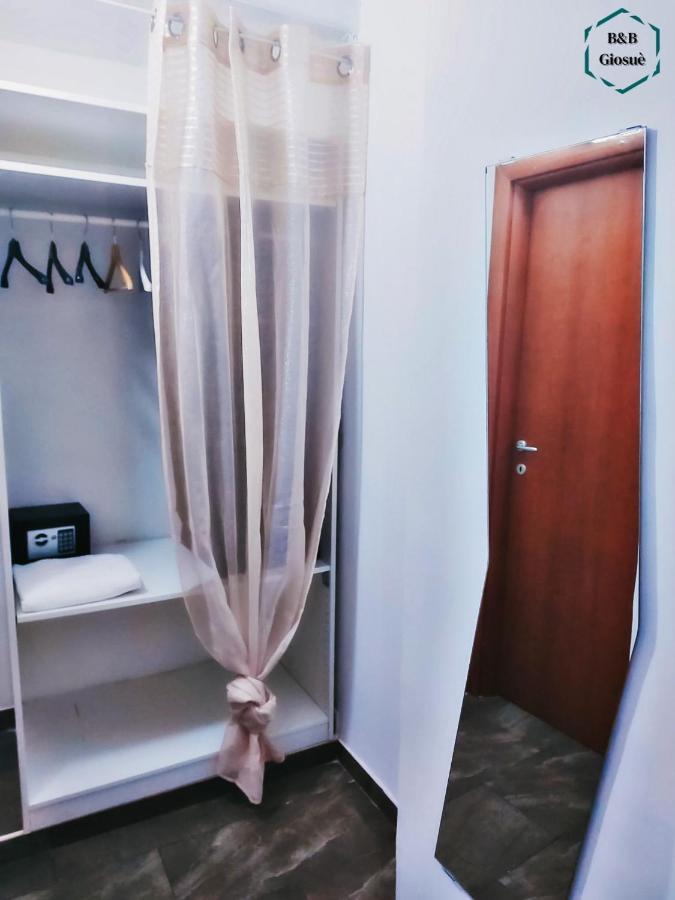 B&B Giosue Napoli Eksteriør billede
