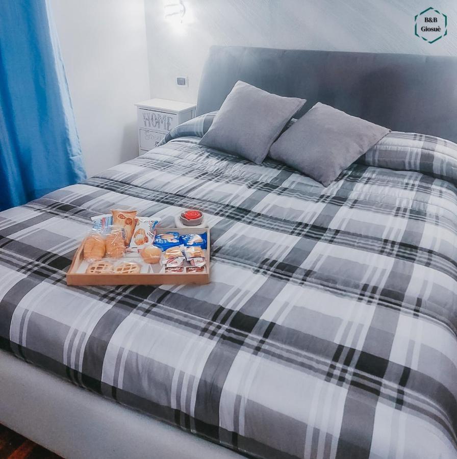 B&B Giosue Napoli Eksteriør billede