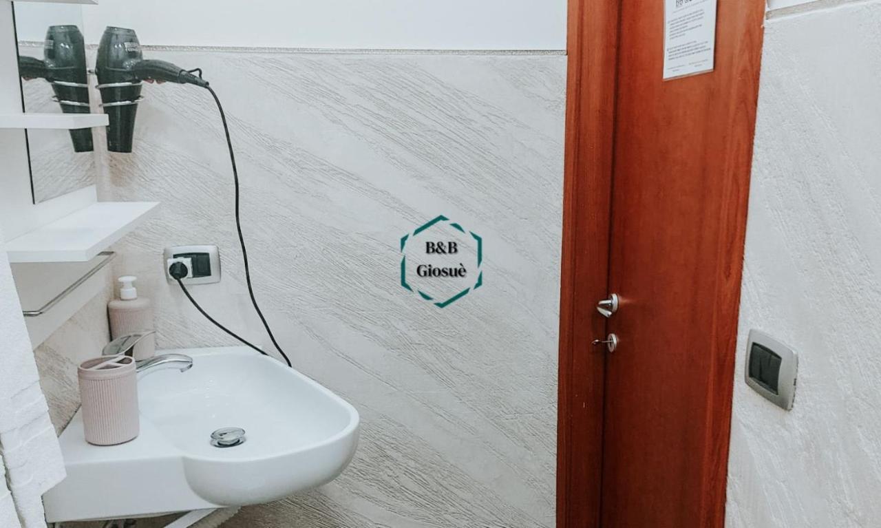 B&B Giosue Napoli Eksteriør billede